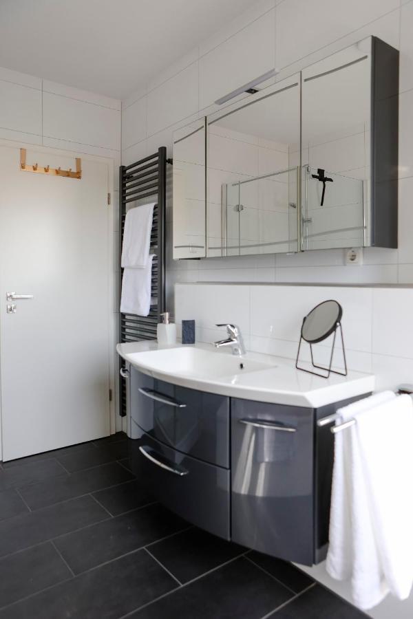 Lumen Homes - Design-Apt. Nahe Audi Und Altstadt, 3 Zimmer, Netflix Ингольштадт Экстерьер фото